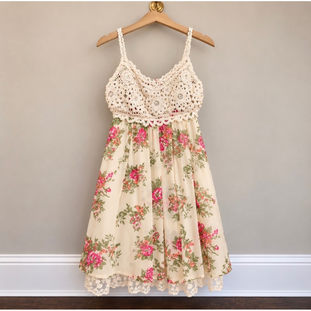 Cristina Floral Crochet Rhinestone Chiffon Babydoll Dress Cream Pink Medium